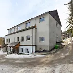 Appartement Bright In The Mountains By Renters *